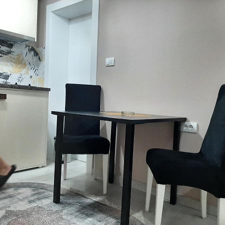 Apartment Sweet Dreams 4 นิส ภายนอก รูปภาพ