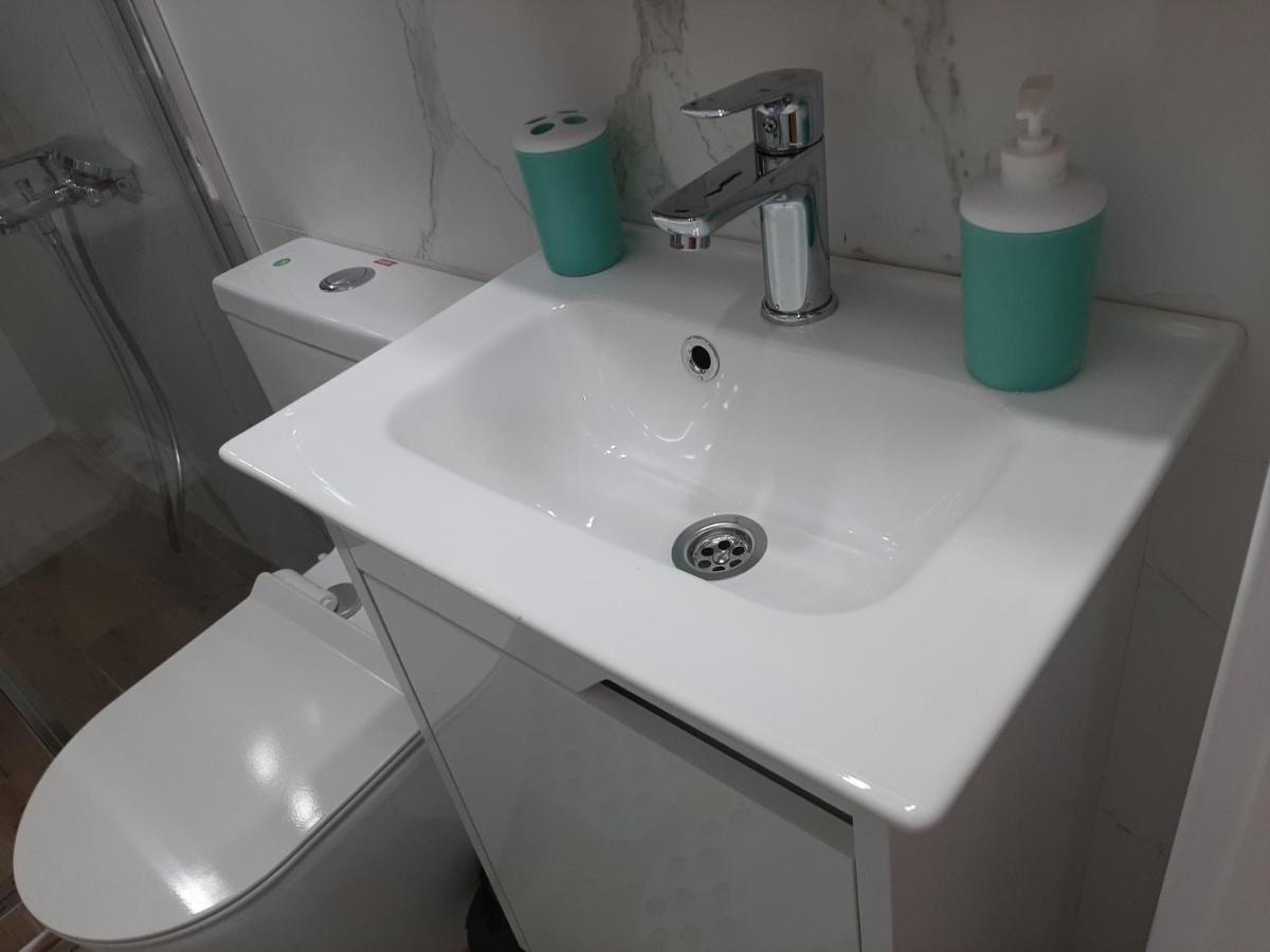 Apartment Sweet Dreams 4 นิส ภายนอก รูปภาพ