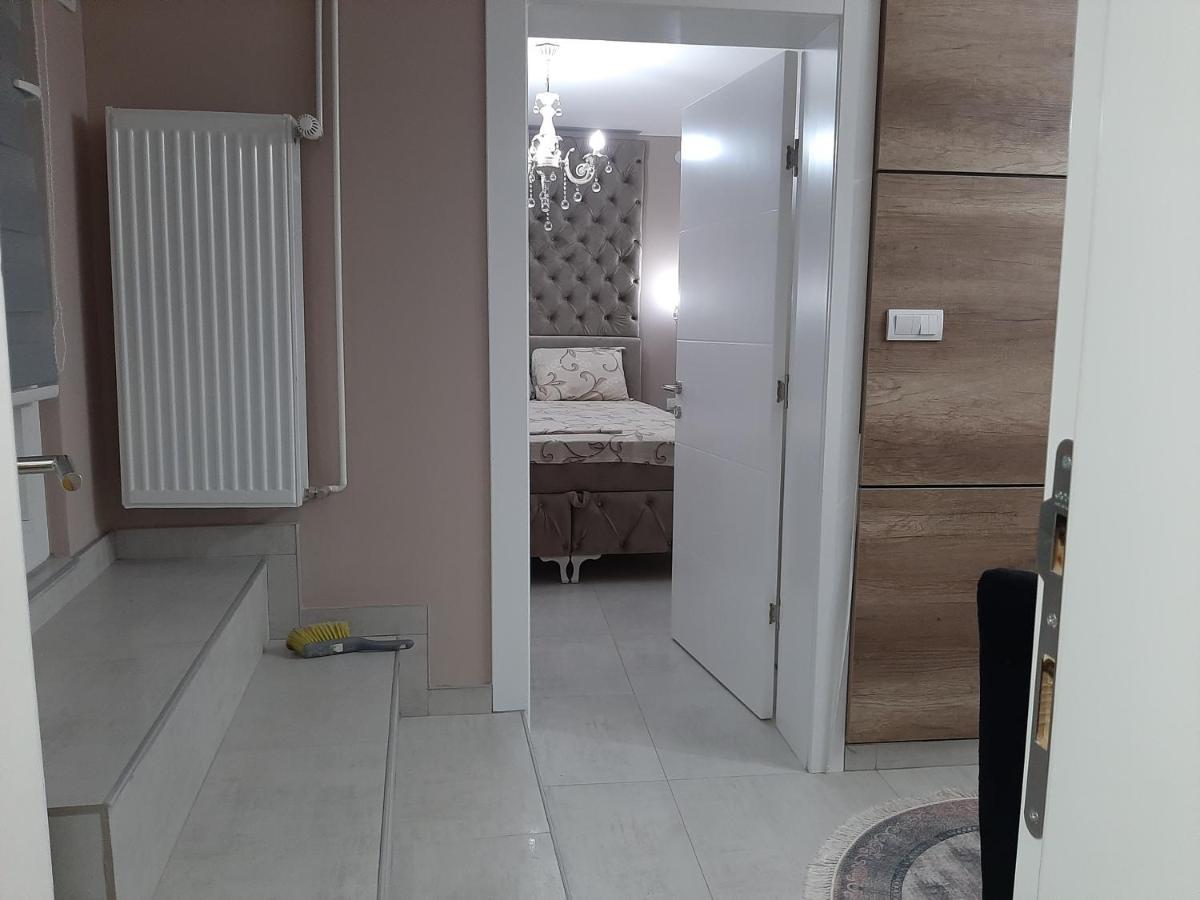 Apartment Sweet Dreams 4 นิส ภายนอก รูปภาพ