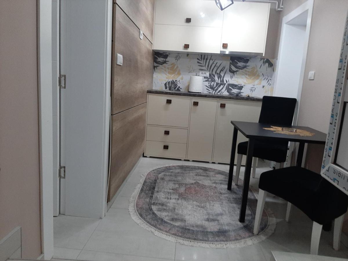 Apartment Sweet Dreams 4 นิส ภายนอก รูปภาพ