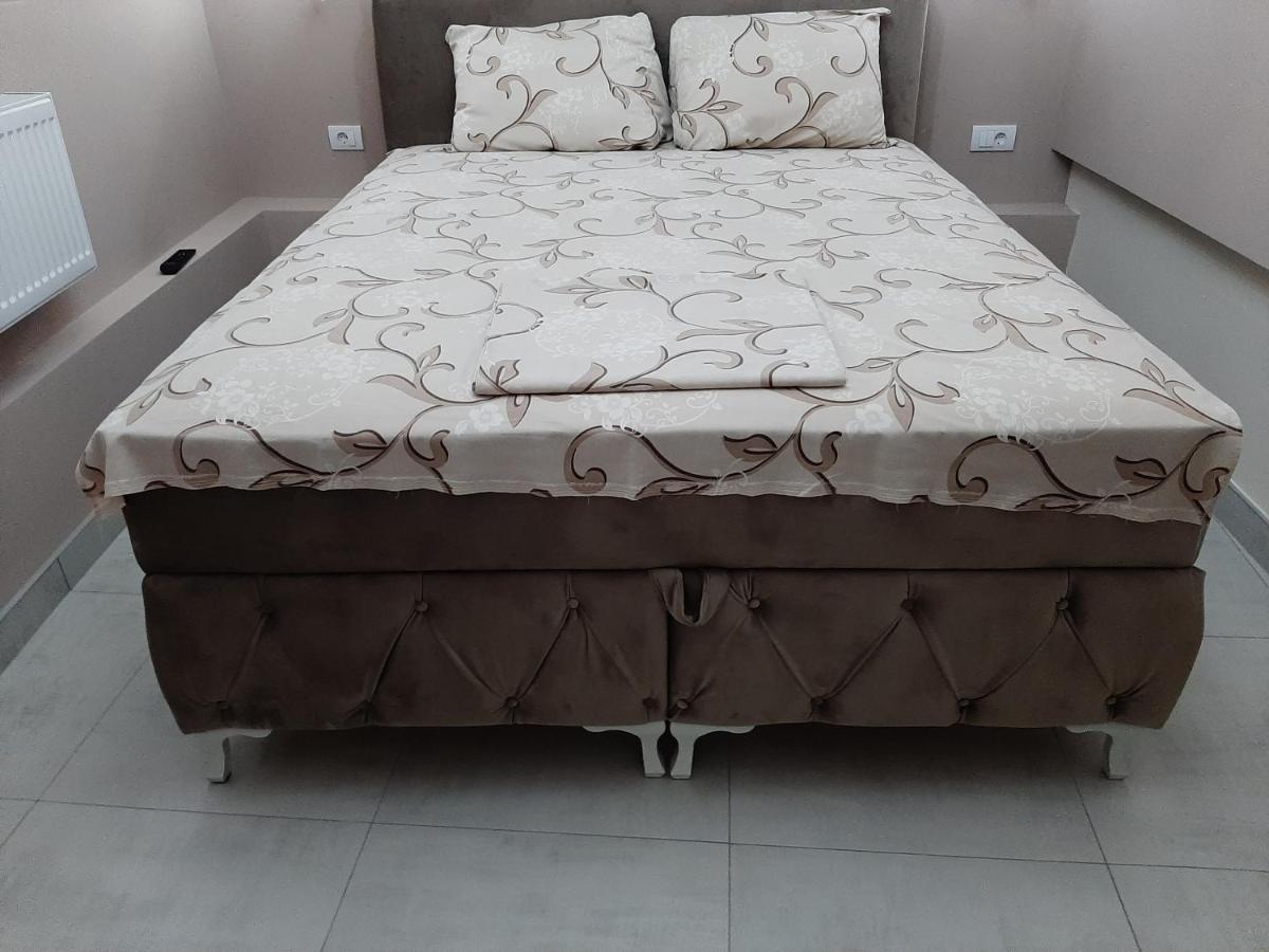 Apartment Sweet Dreams 4 นิส ภายนอก รูปภาพ