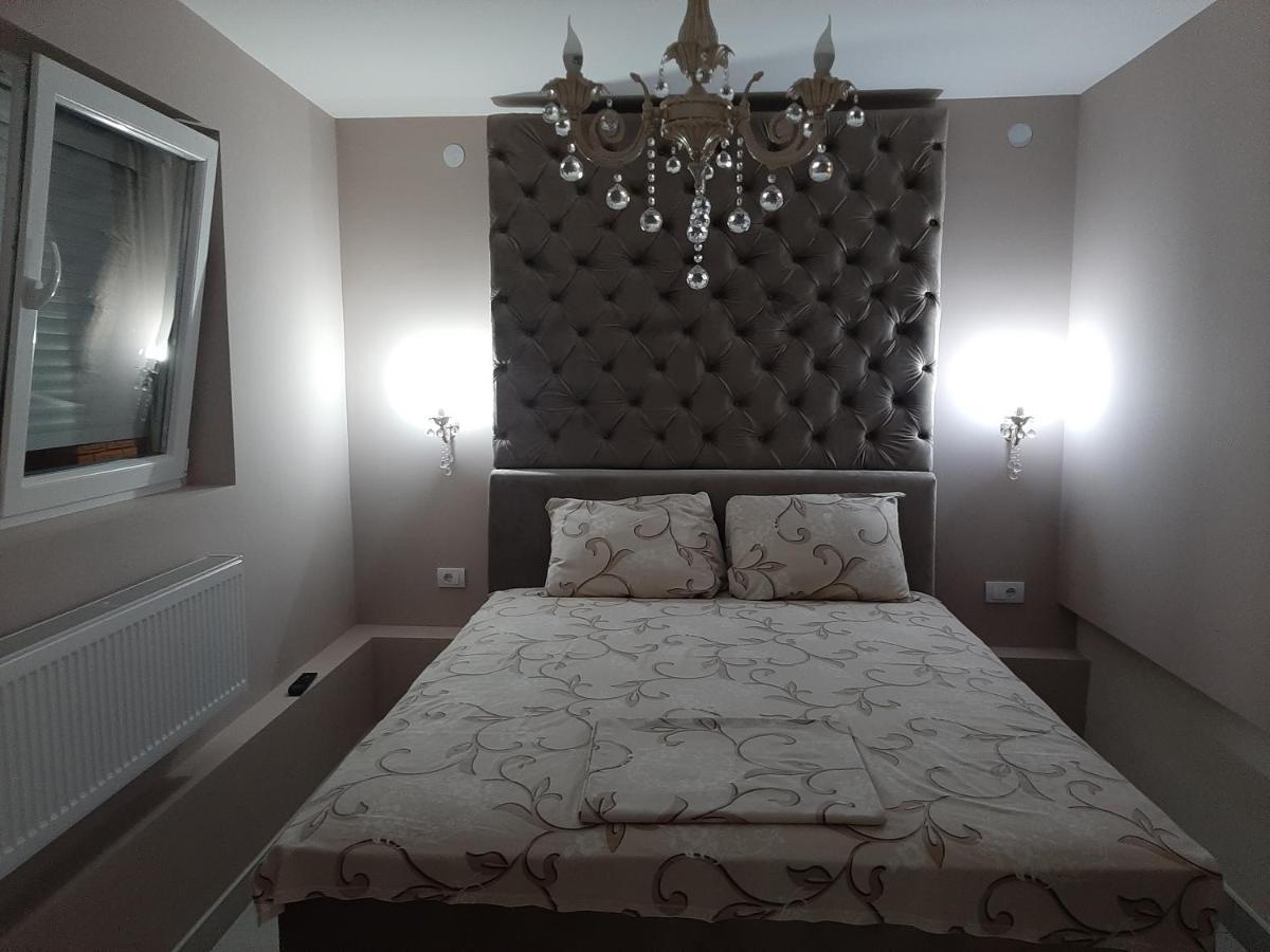 Apartment Sweet Dreams 4 นิส ภายนอก รูปภาพ